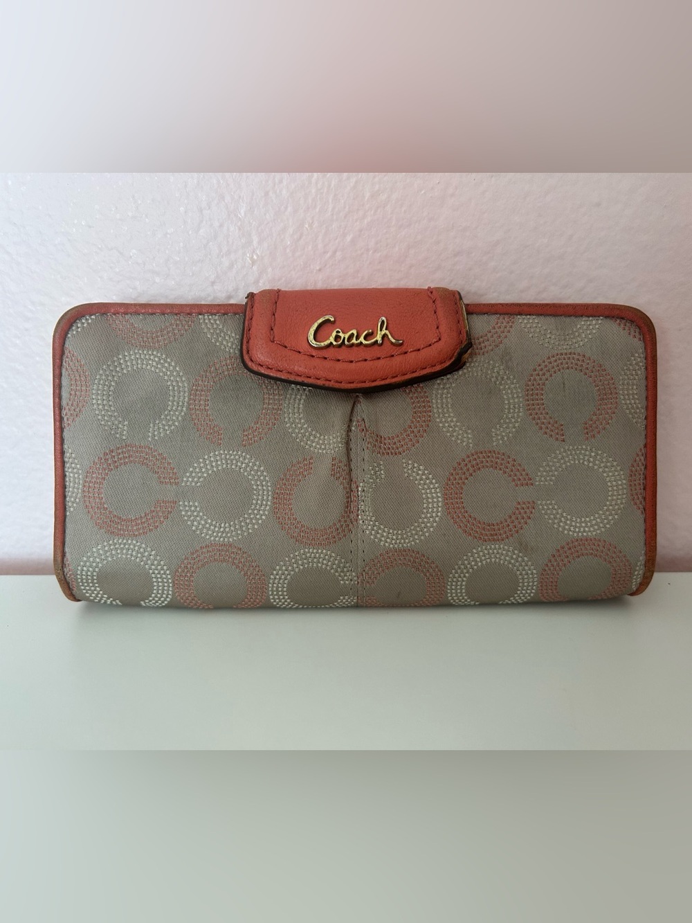 Coach Ashley Dotted Op Art Slim Envelope Wallet Khaki Coral Pink Fair Cond